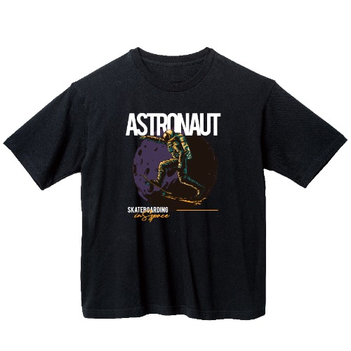 우주비행사 그래픽 오버핏 티셔츠 health.76