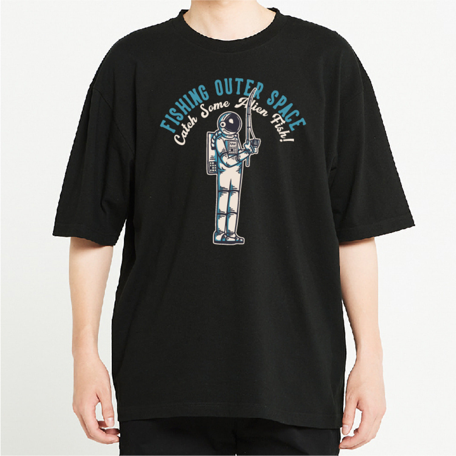 우주인 낚시 그래픽 오버핏 티셔츠 fish.18