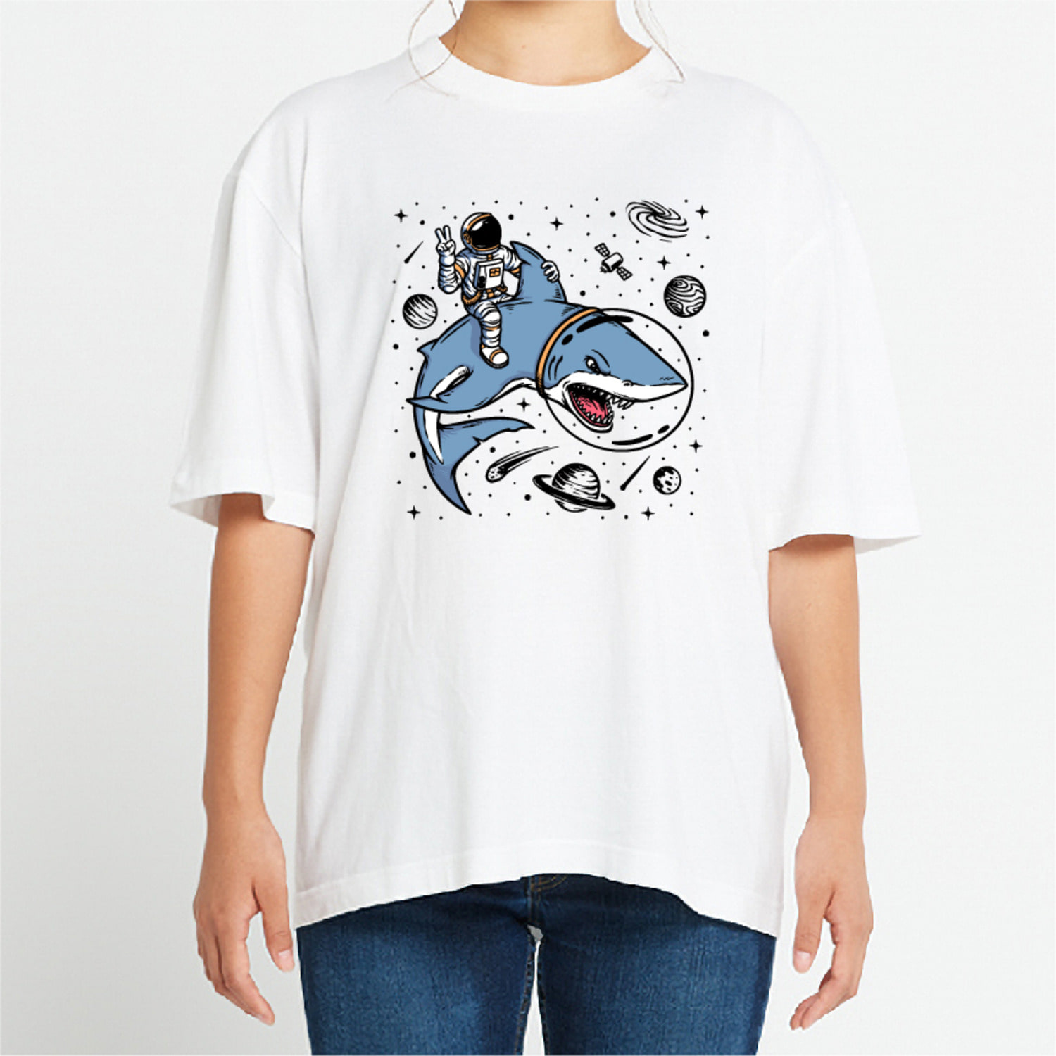 우주 상어 우주인 그래픽 오버핏 티셔츠 animal.41