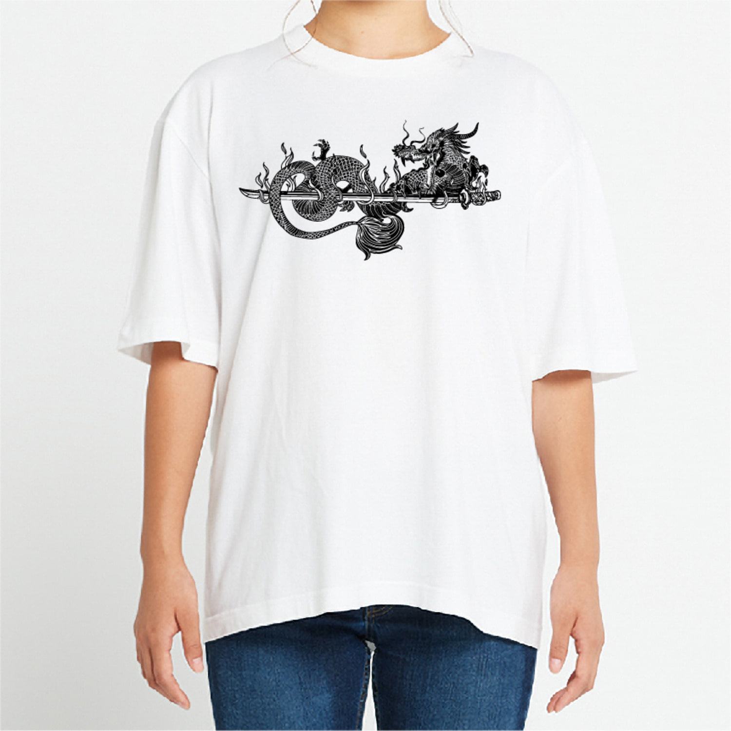 검 과 용 그래픽 몬스터 오버핏 티셔츠 monster.05