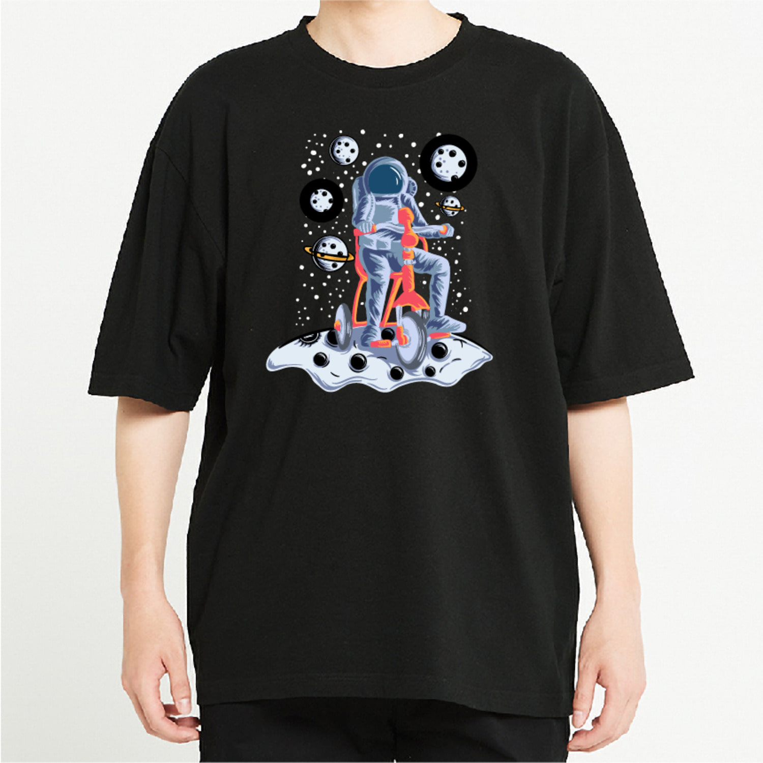 우주 행성 자전거 그래픽 오버핏 티셔츠 motor.19